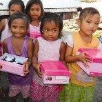 Children_affected_by_Typhoon_Yolanda_receive_Christmas_gifts_thumbnail___.jpg